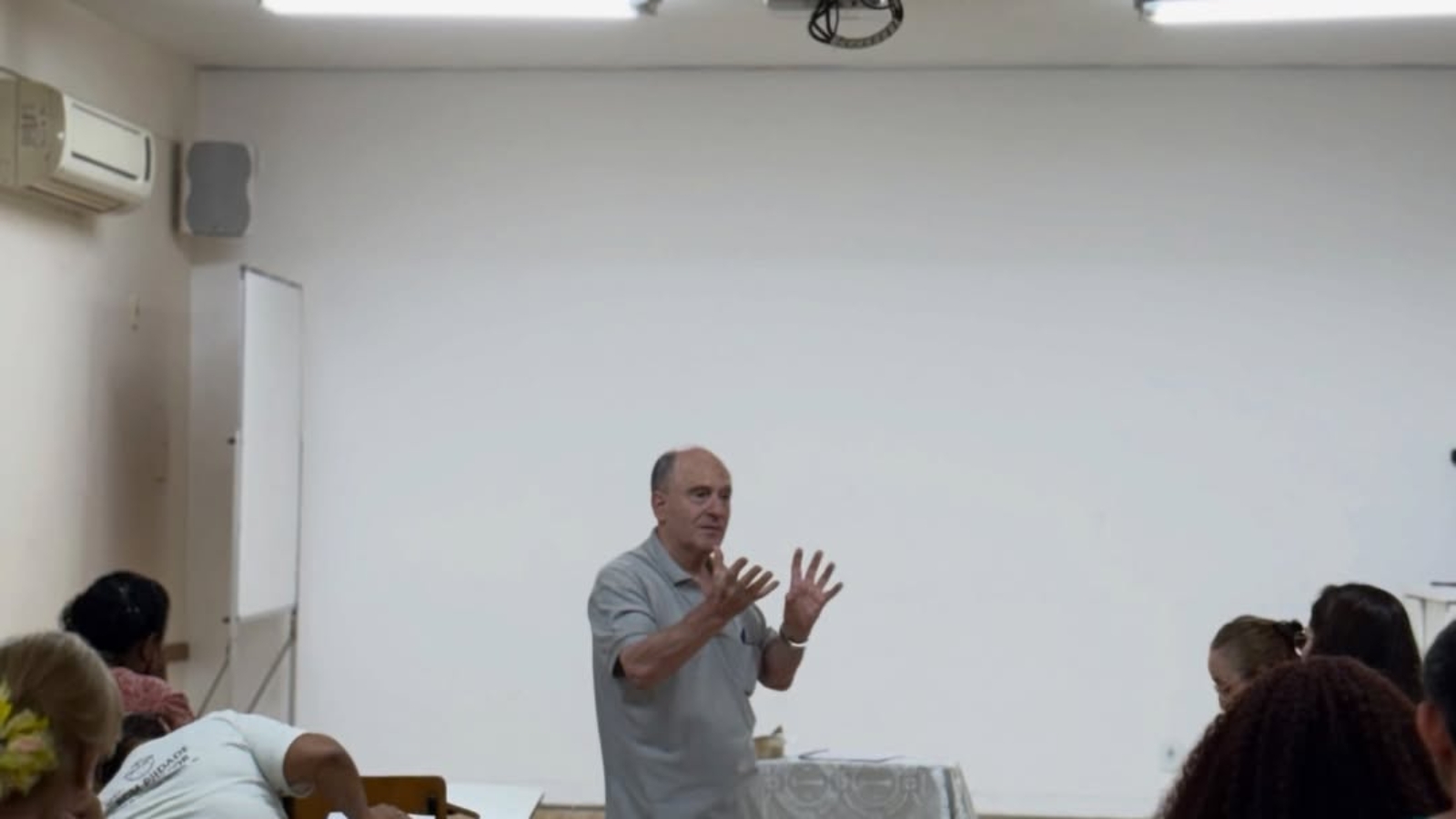 O curso de Teologia segue firme em 2026! Organizado por Pe. Fernando Aguinaga, iniciou dia 25-04 (3)