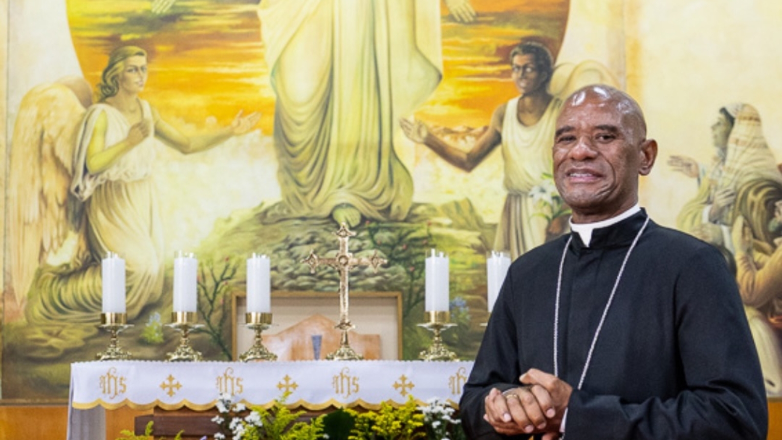 Tu és Sacerdote para sempre 🕊️⛪“Não fostes vós que me escolhestes, mas eu vos escolhi e vos con
